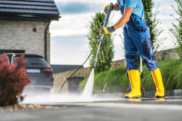 Best Affordable Power Washing  in East Porterville, CA