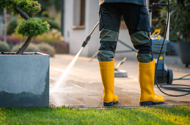 Best Commercial Building Pressure Washing  in East Porterville, CA
