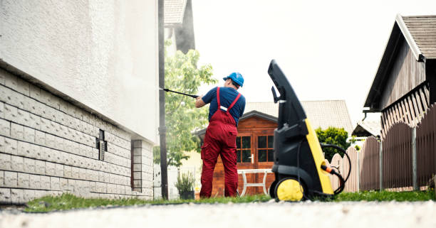 Best Deck Cleaning Services  in East Porterville, CA